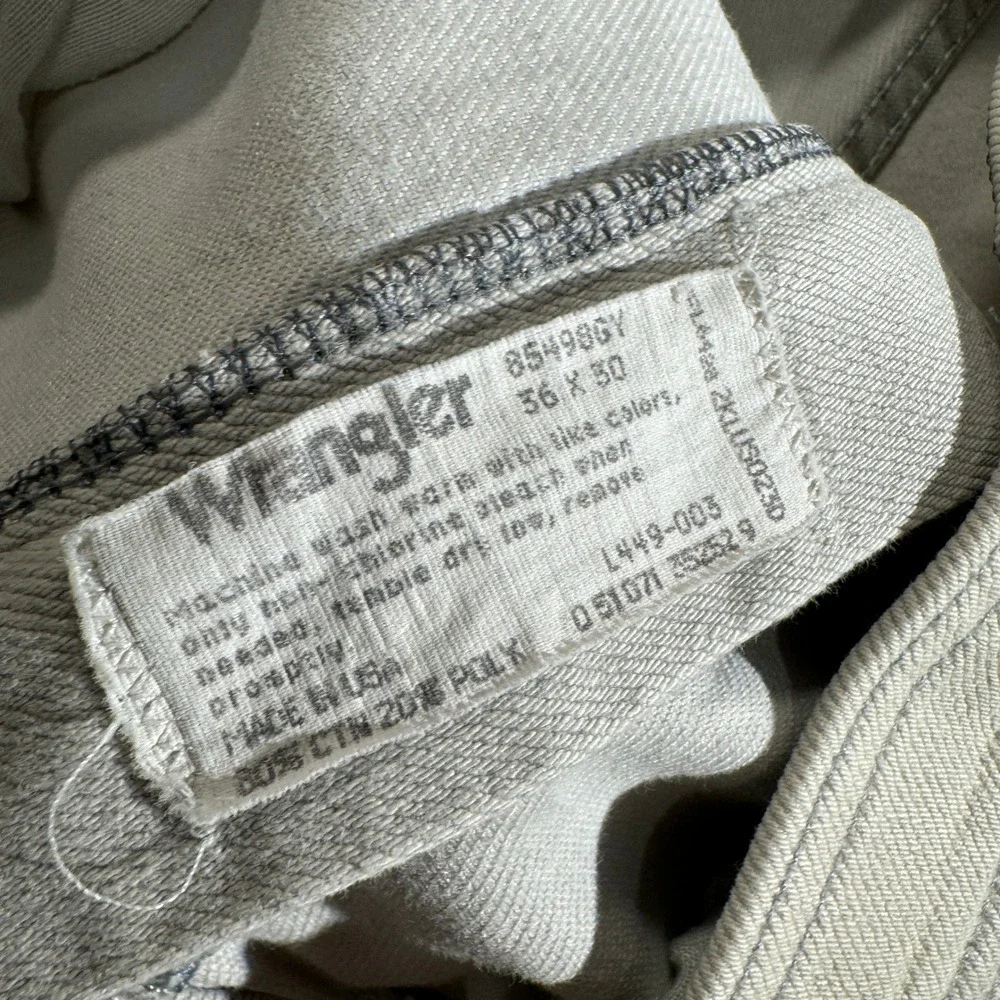 Wrangler Men's Vintage Made in USA Heavyweight Denim Bootcut Jeans White Wash 36